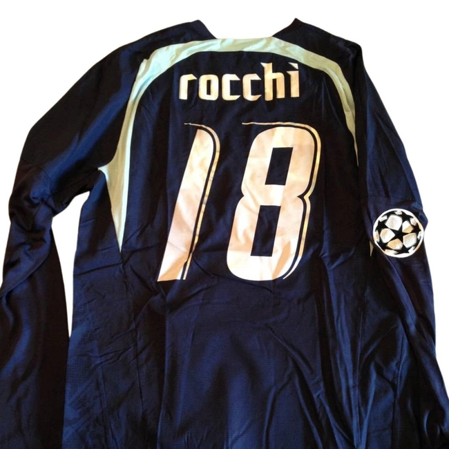 cover image of the auction item