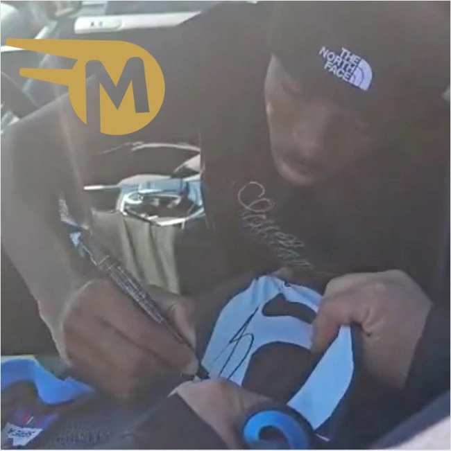 cover image of the auction item