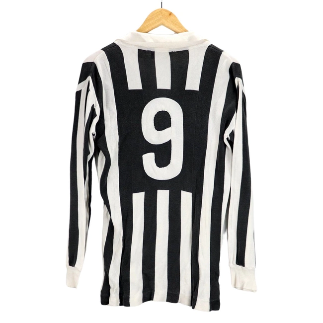 cover image of the auction item