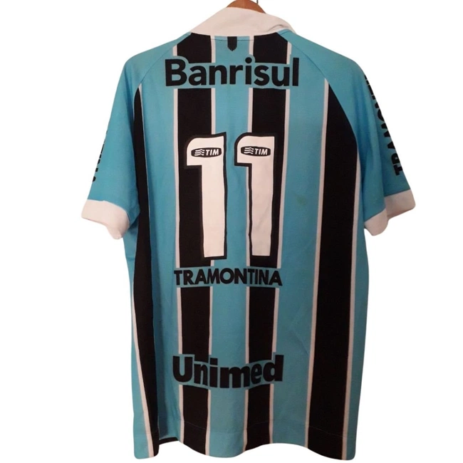 cover image of the auction item