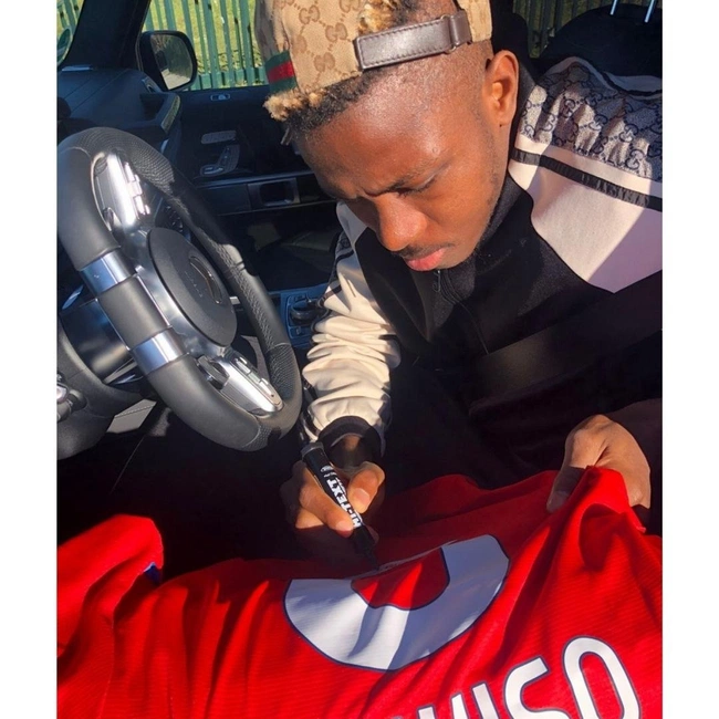 cover image of the auction item