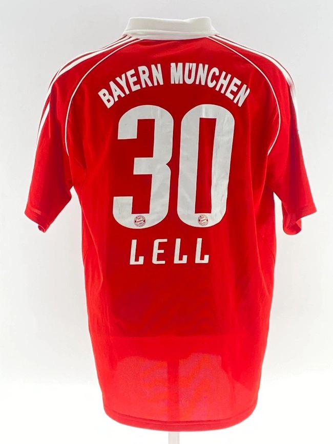 cover image of the auction item