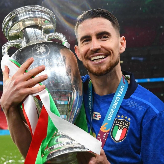 cover image of the auction item