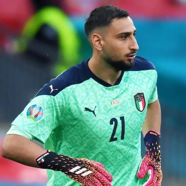 cover image of the auction item