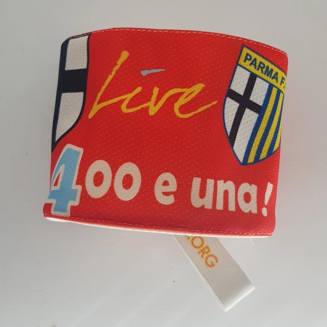 cover image of the auction item