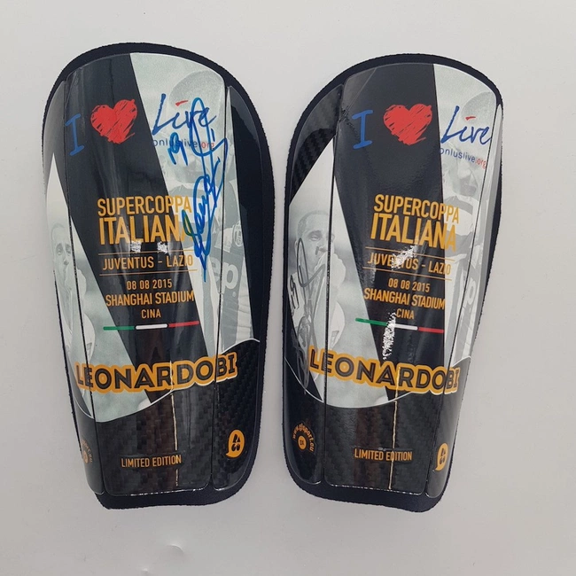 cover image of the auction item