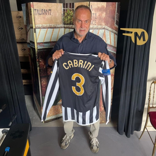 cover image of the auction item