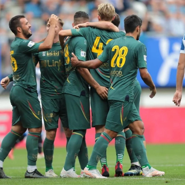 cover image of the auction item