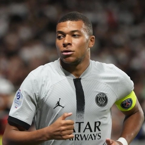 cover image of the auction item