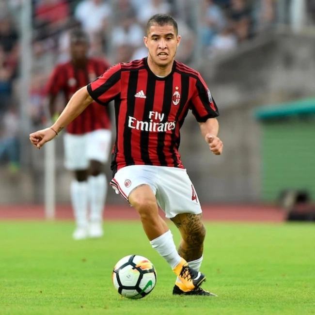 cover image of the auction item