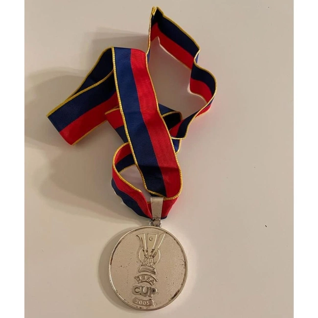 cover image of the auction item