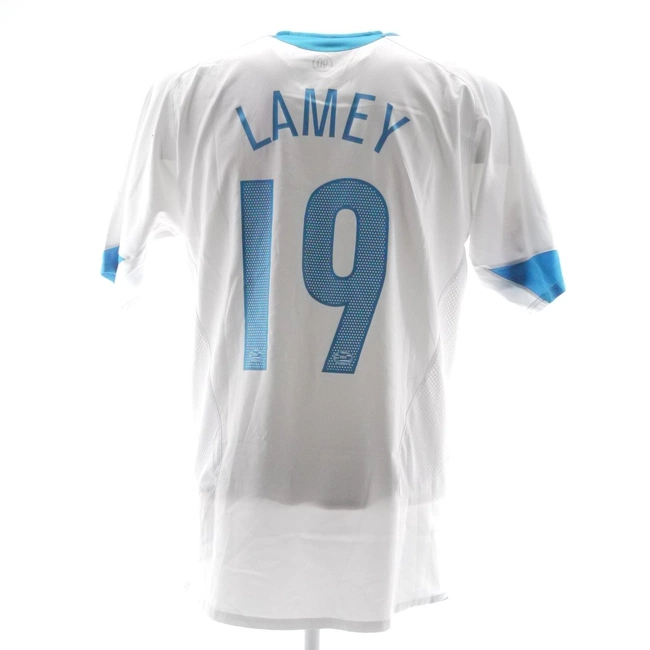 cover image of the auction item