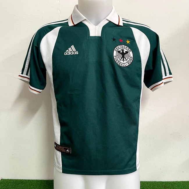 cover image of the auction item