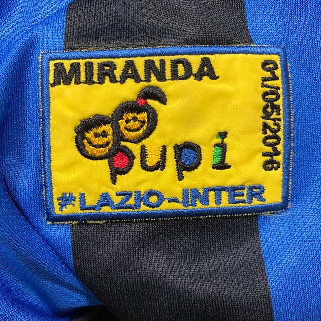 cover image of the auction item