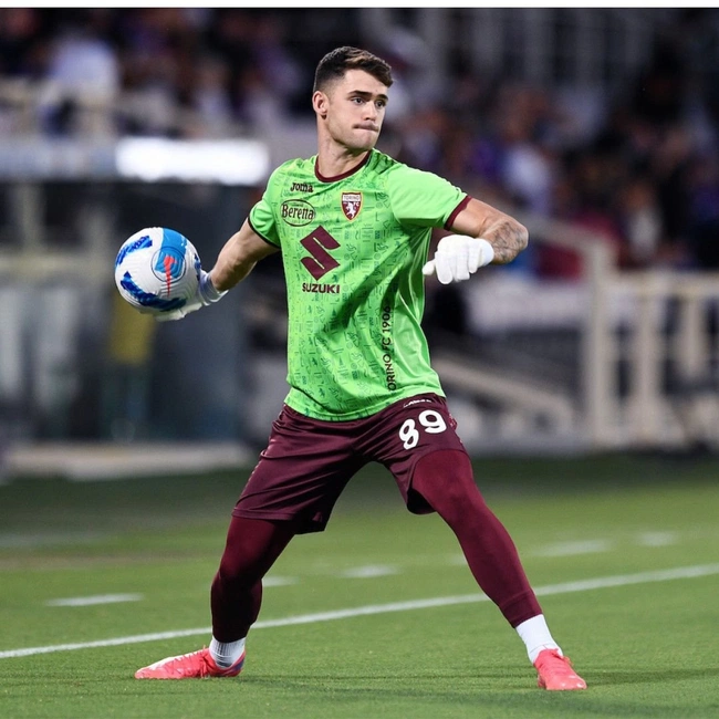 cover image of the auction item