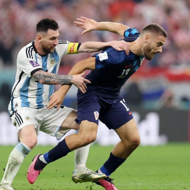 cover image of the auction item