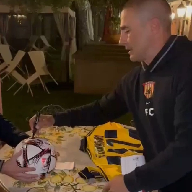 cover of the auction item