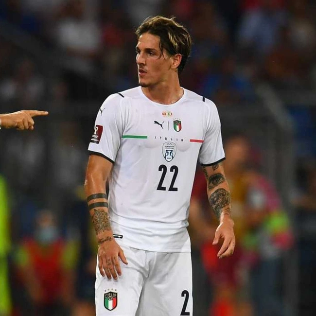 cover image of the auction item