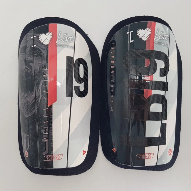 cover image of the auction item