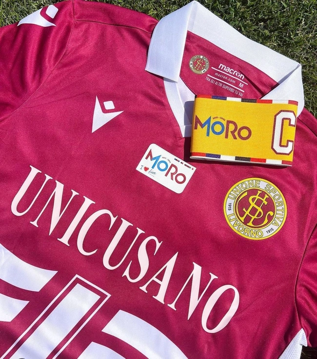 cover image of the auction item