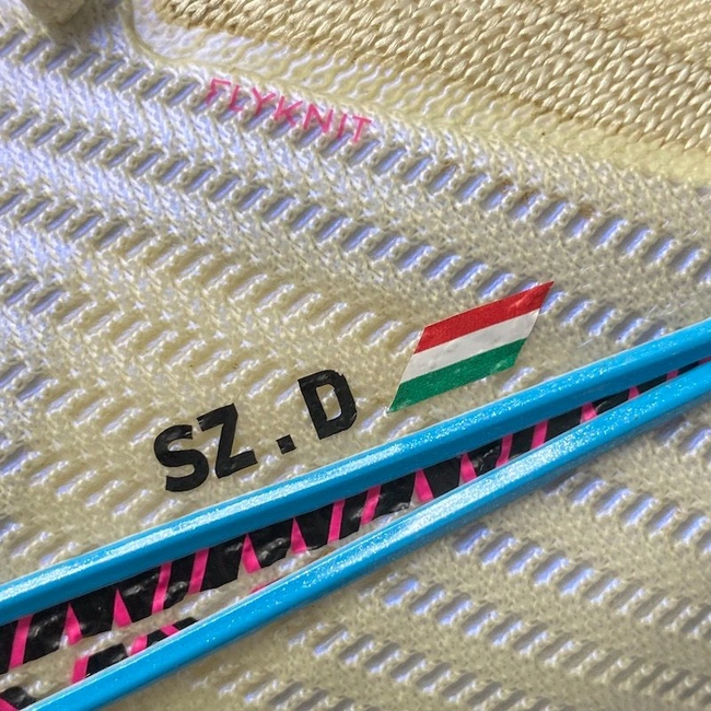 cover image of the auction item