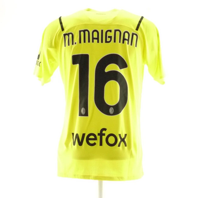 cover image of the auction item