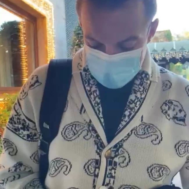 cover image of the auction item