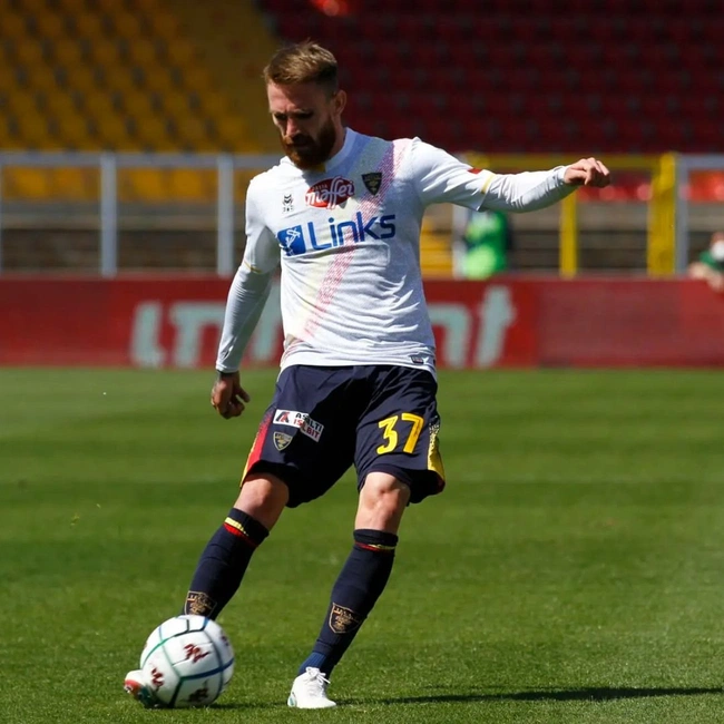 cover image of the auction item