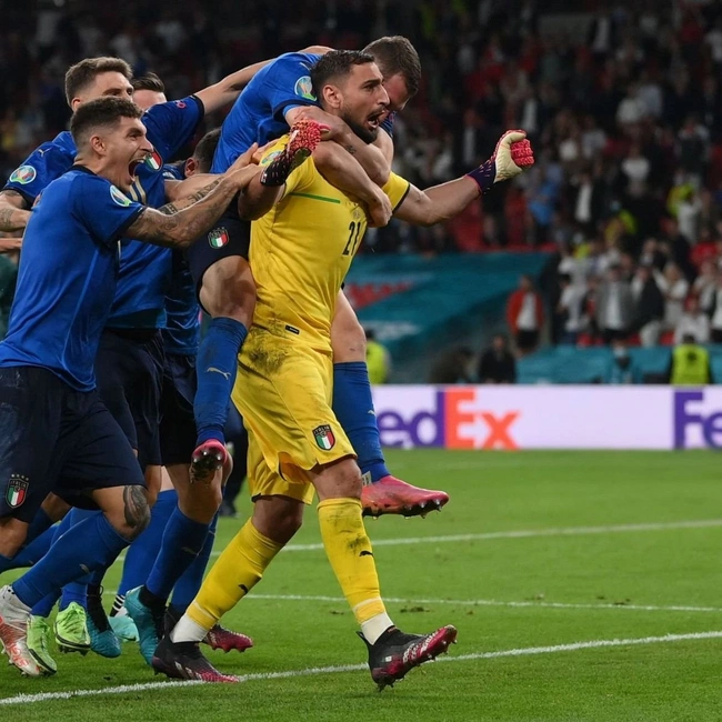 cover image of the auction item