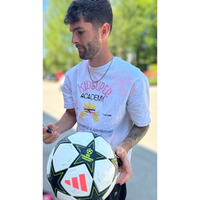 cover of the auction item