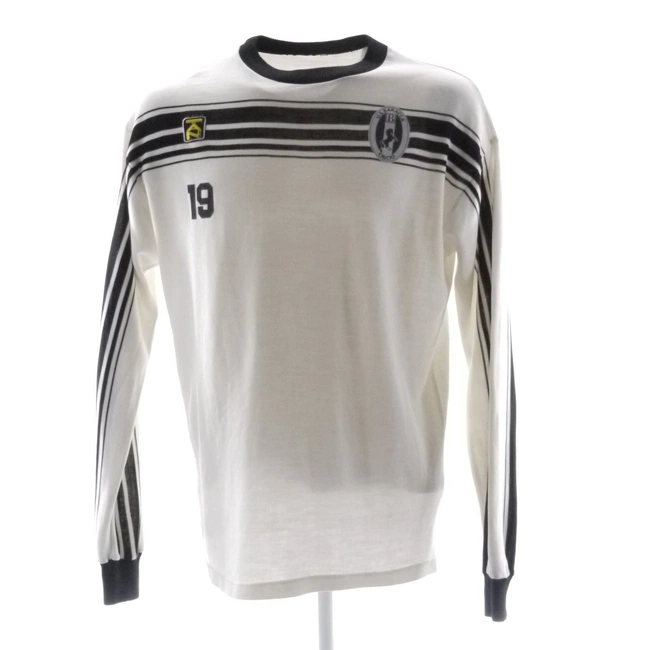 cover image of the auction item