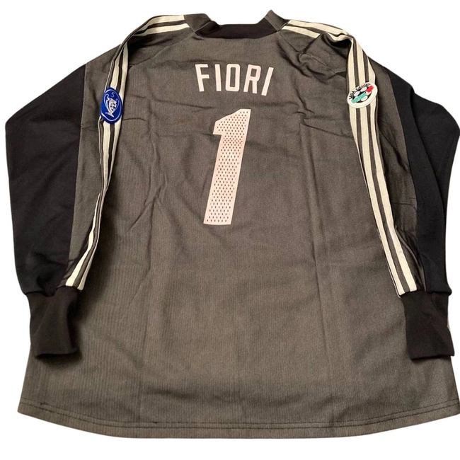 cover image of the auction item