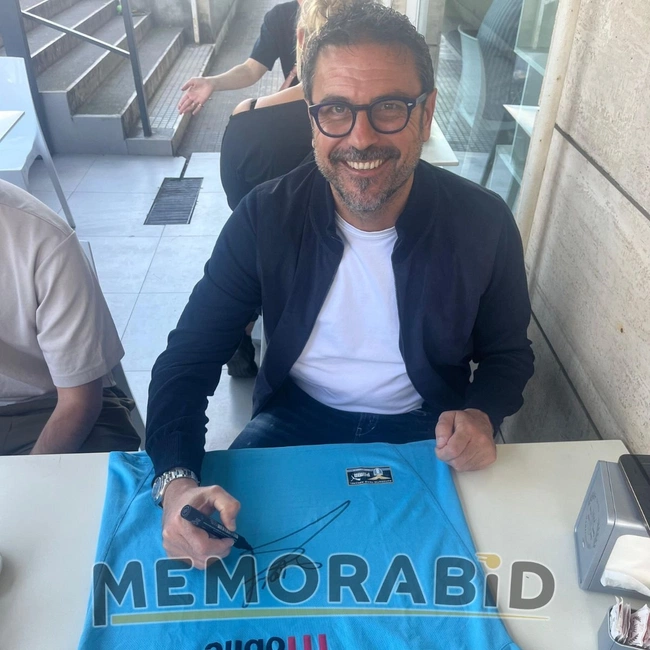 cover image of the auction item