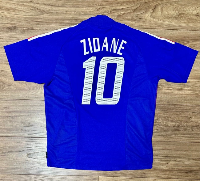 cover image of the auction item