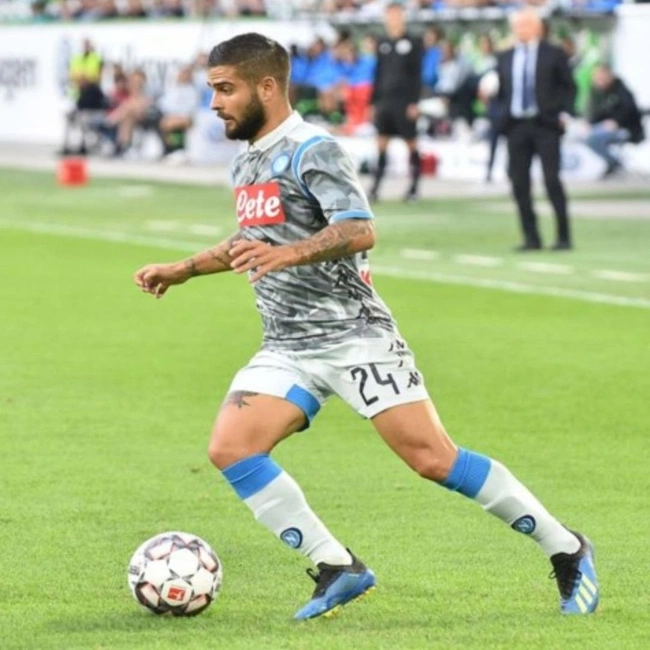 cover image of the auction item