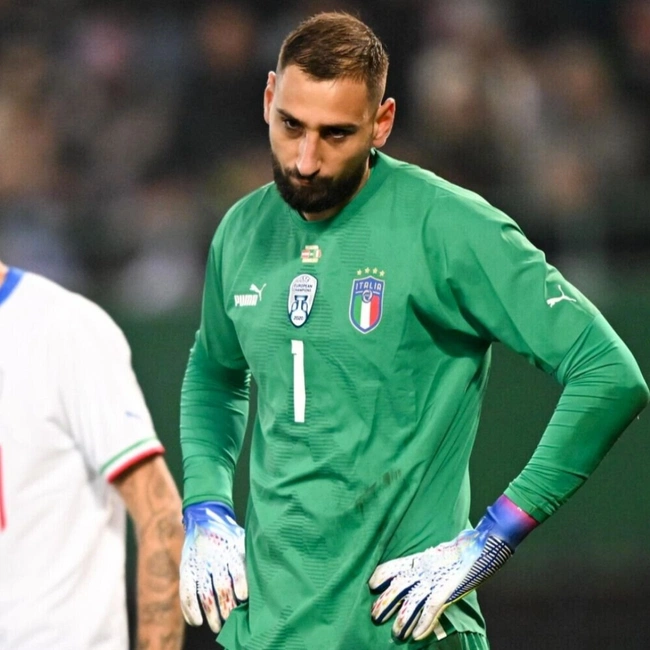 cover image of the auction item