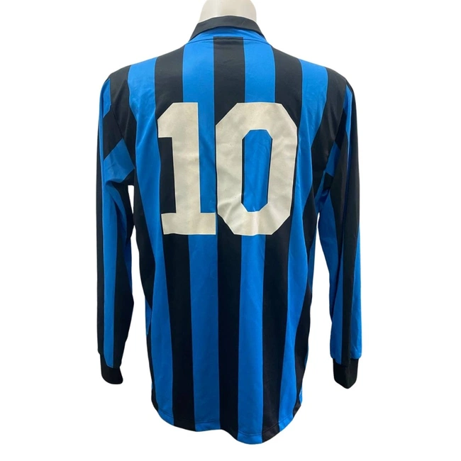 cover image of the auction item