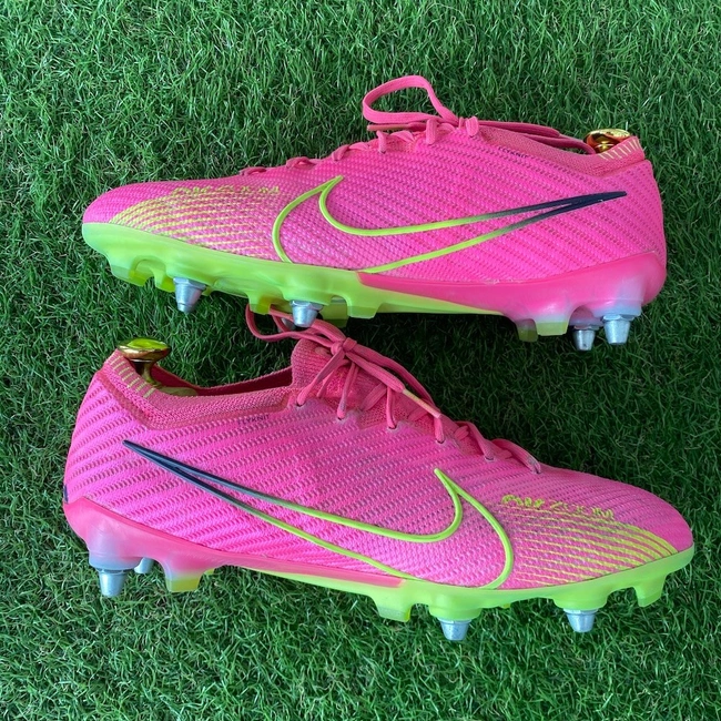 cover image of the auction item