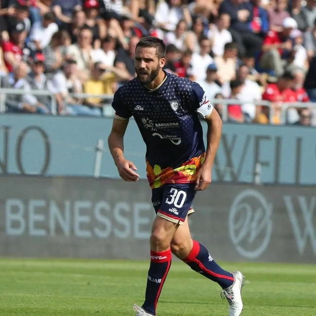 cover image of the auction item