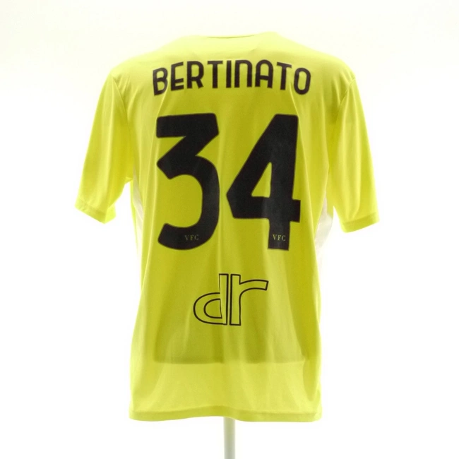 cover image of the auction item