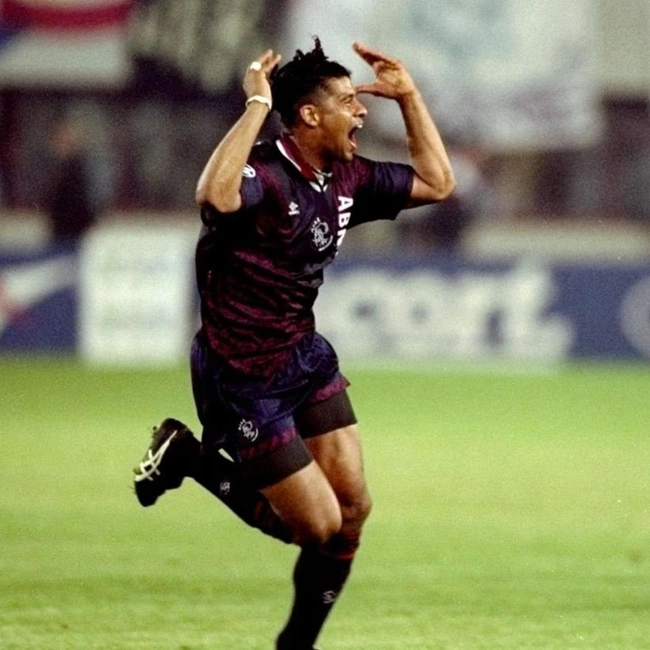 cover image of the auction item