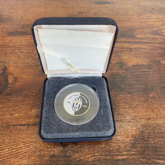 cover of the auction item