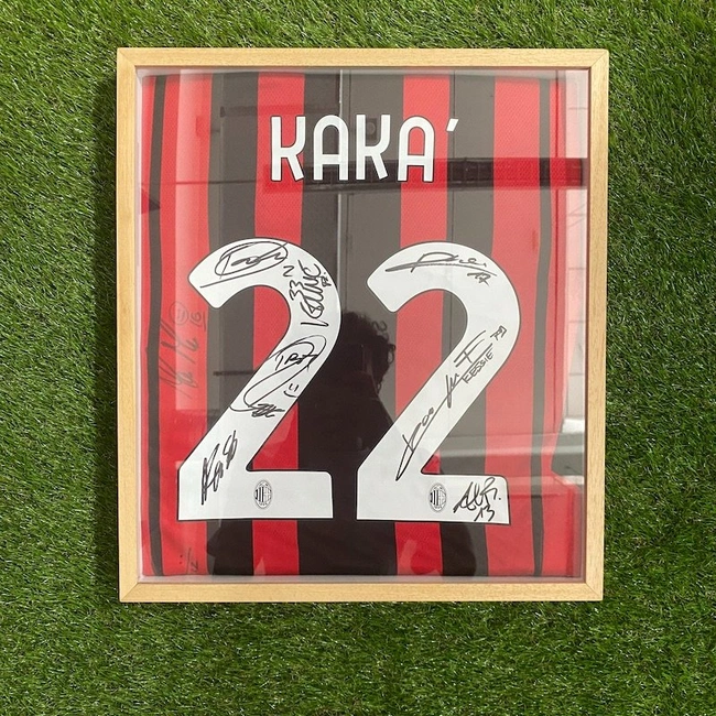 cover image of the auction item