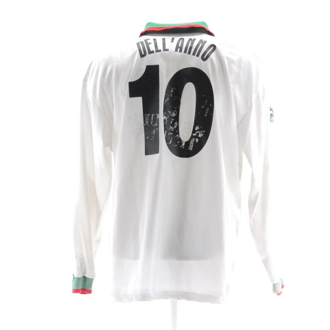 cover image of the auction item