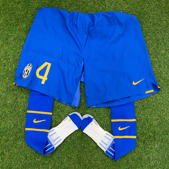 cover image of the auction item