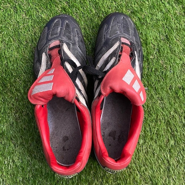 cover image of the auction item