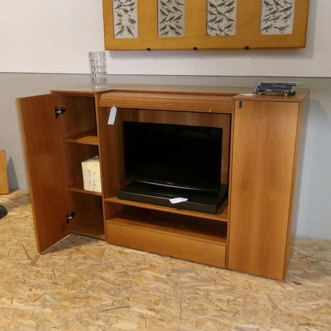 cover of the auction item