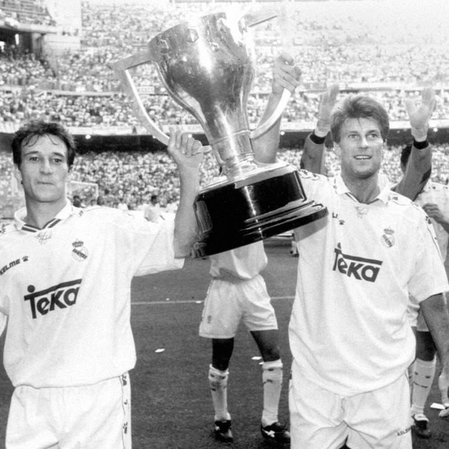 cover of the auction item