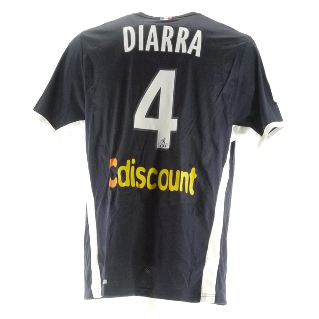 cover image of the auction item