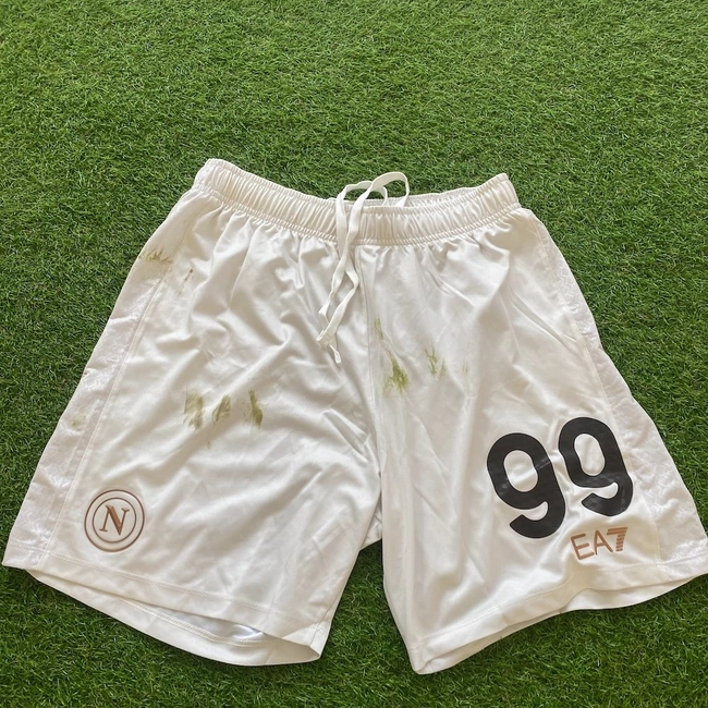 cover image of the auction item